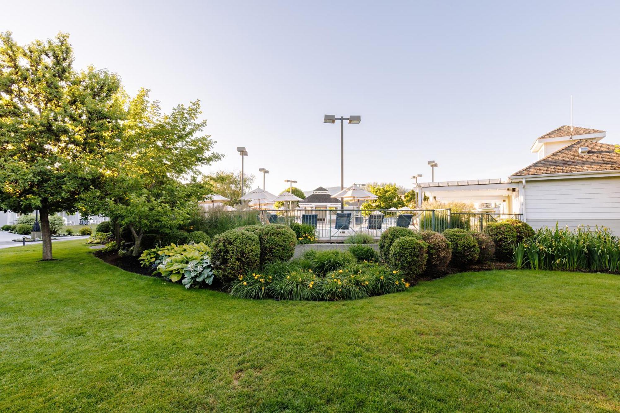 Balcomo, A Ramada By Wyndham Penticton Esterno foto