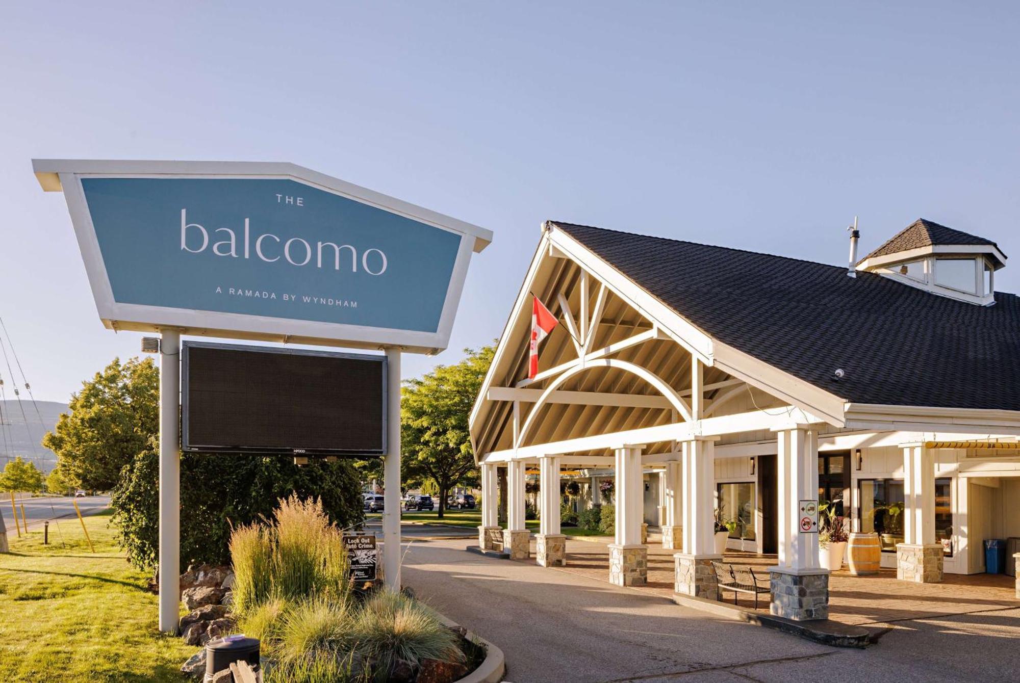 Balcomo, A Ramada By Wyndham Penticton Esterno foto